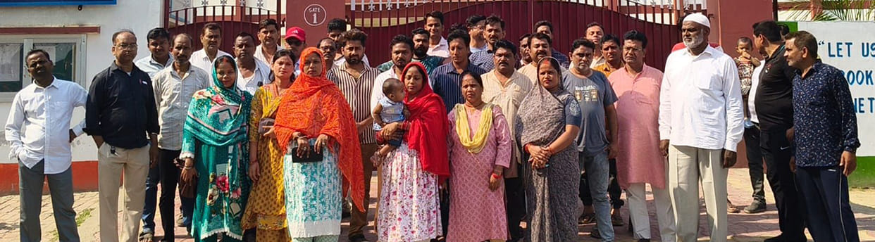 Parents Protest Against Fee Hike