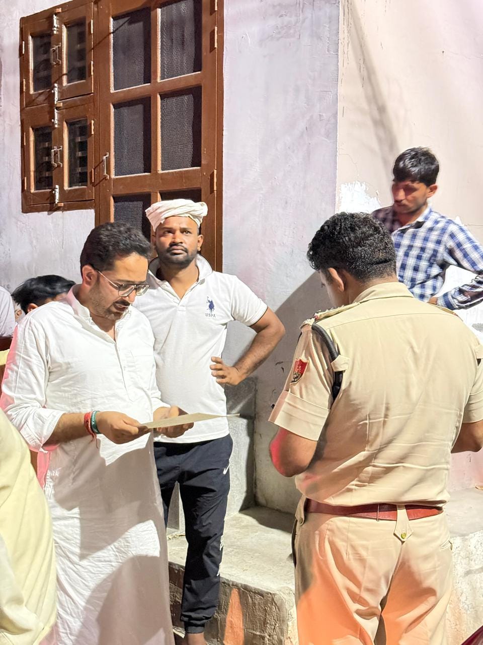 INLD district president's car attacked during campaigning, glass broken