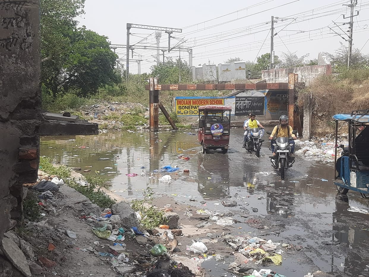 Despite the change of public representatives, the plight of the Sarang Road railway underpass has not been resolved for three decades.