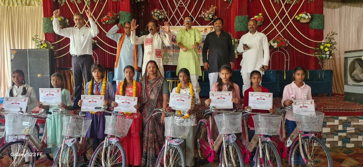 Bicycles were given to 11 girls.