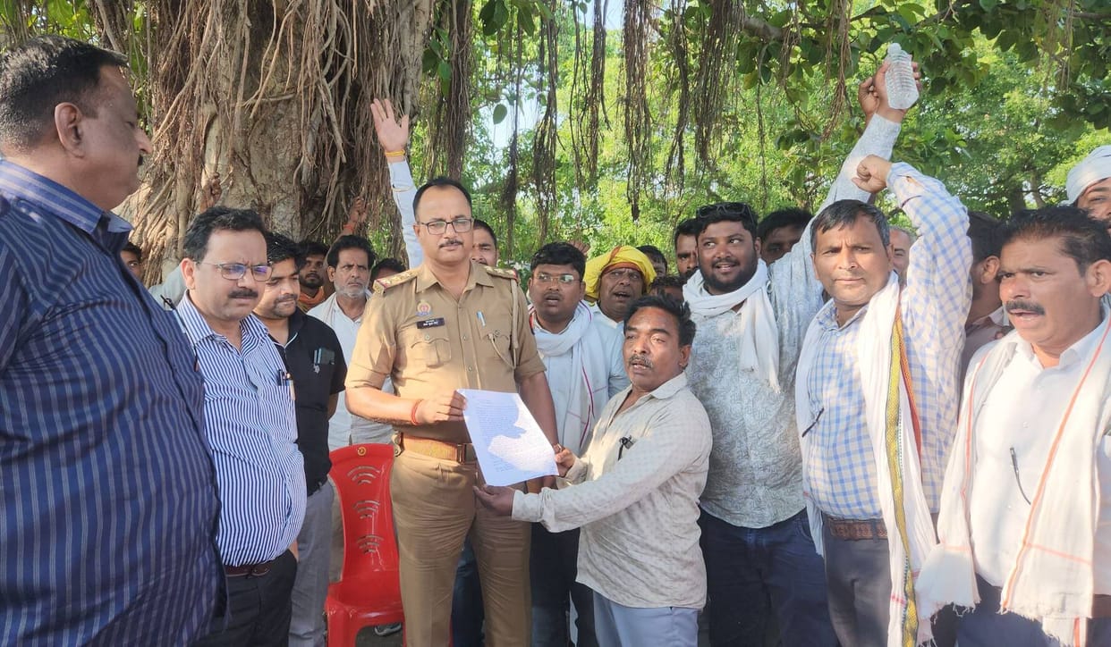 Accused of beating a consolidation worker engaged in measurement, FIR registered