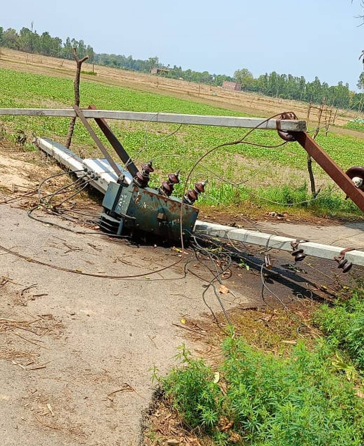 Power supply disrupted after four days