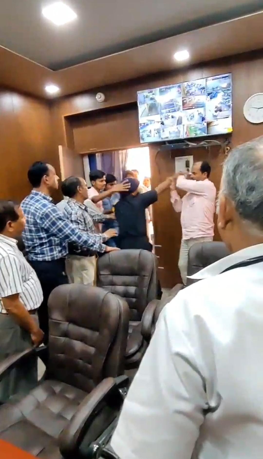 There was a commotion in the SIC room to get the death certificate... there was a scuffle with the guard.
