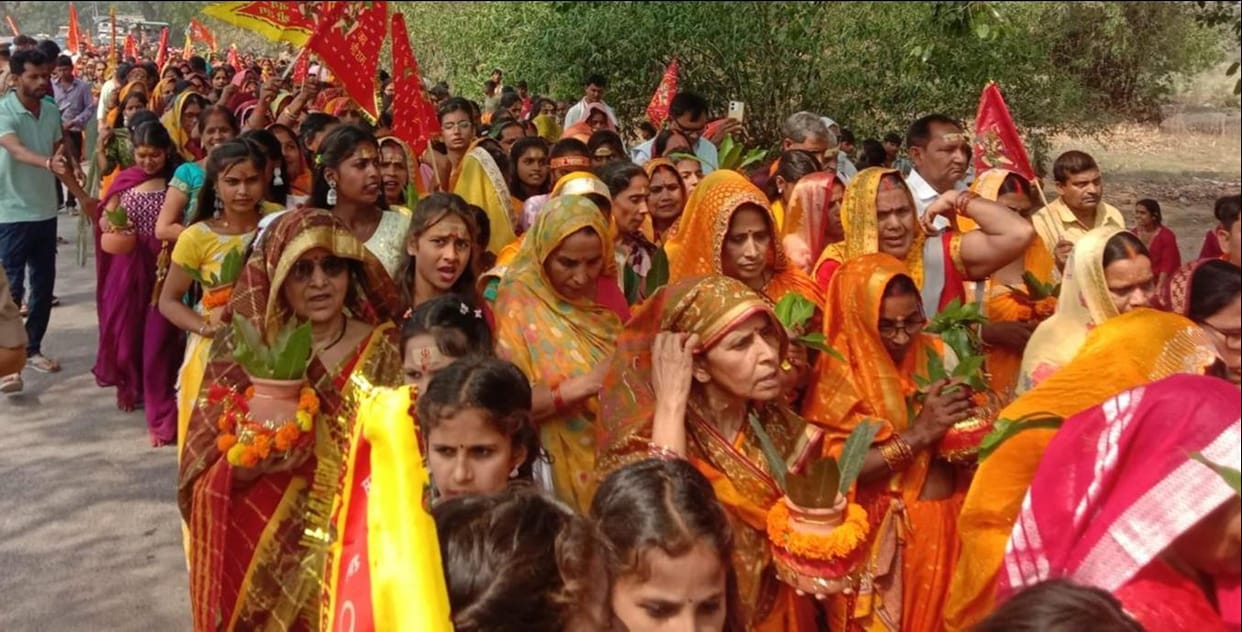 The Mahayagna was inaugurated with the Kalash Yatra.