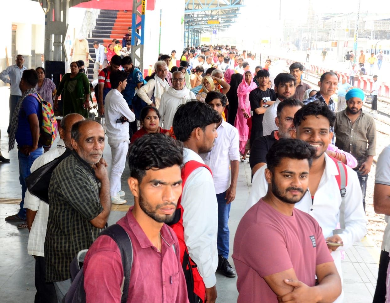 4263 candidates appeared for the JE exam under strict surveillance.