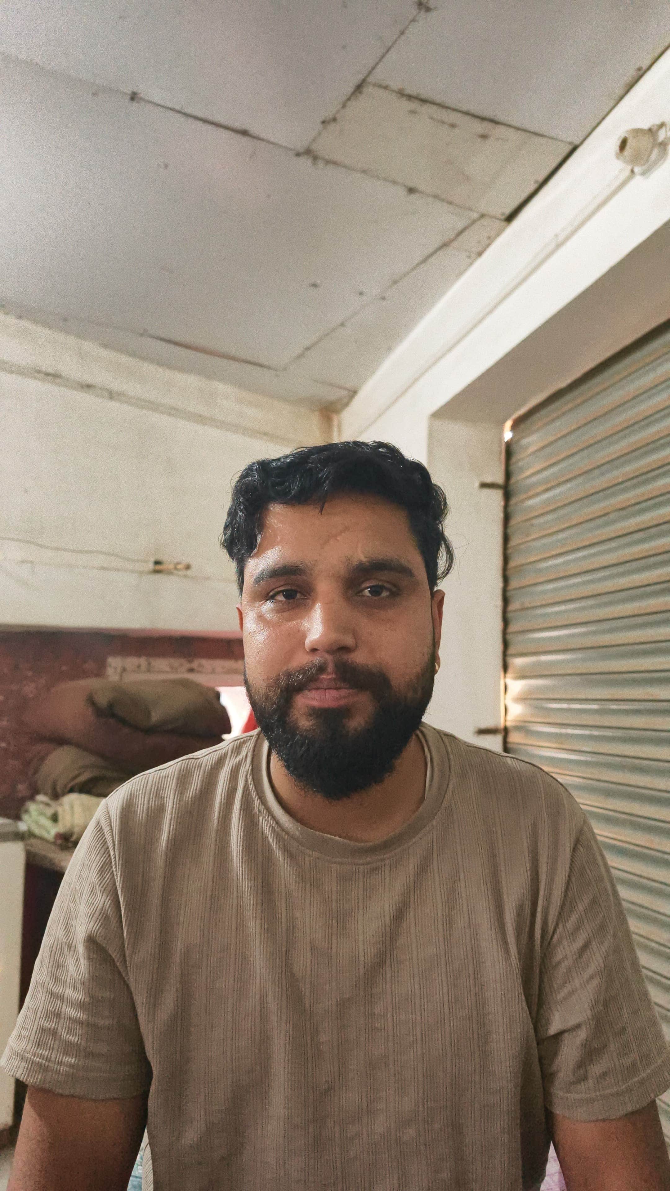 अब्बू कानूनगो,भोटा निवासी।