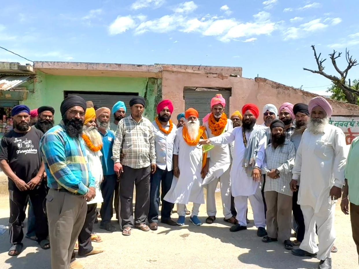 Farmer leader received a rousing welcome on Chandpur road