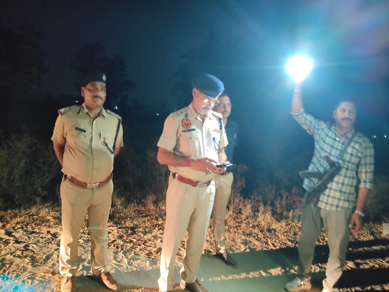 The shooting at Rajneesh Bansal's house was carried out on a contract basis, with local criminals assisting in the incident.