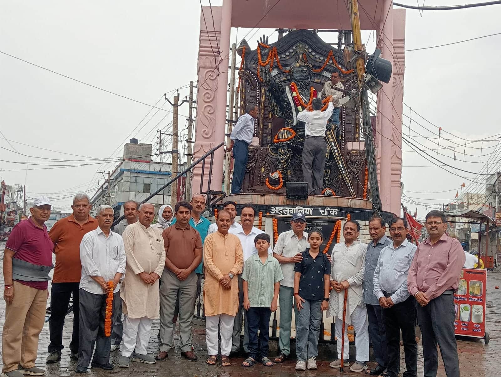 कुरुक्षेत्र। जस्सा सिंह अहलूवालिया की जयंती मनाते समाज के सदस्य। एजेंट