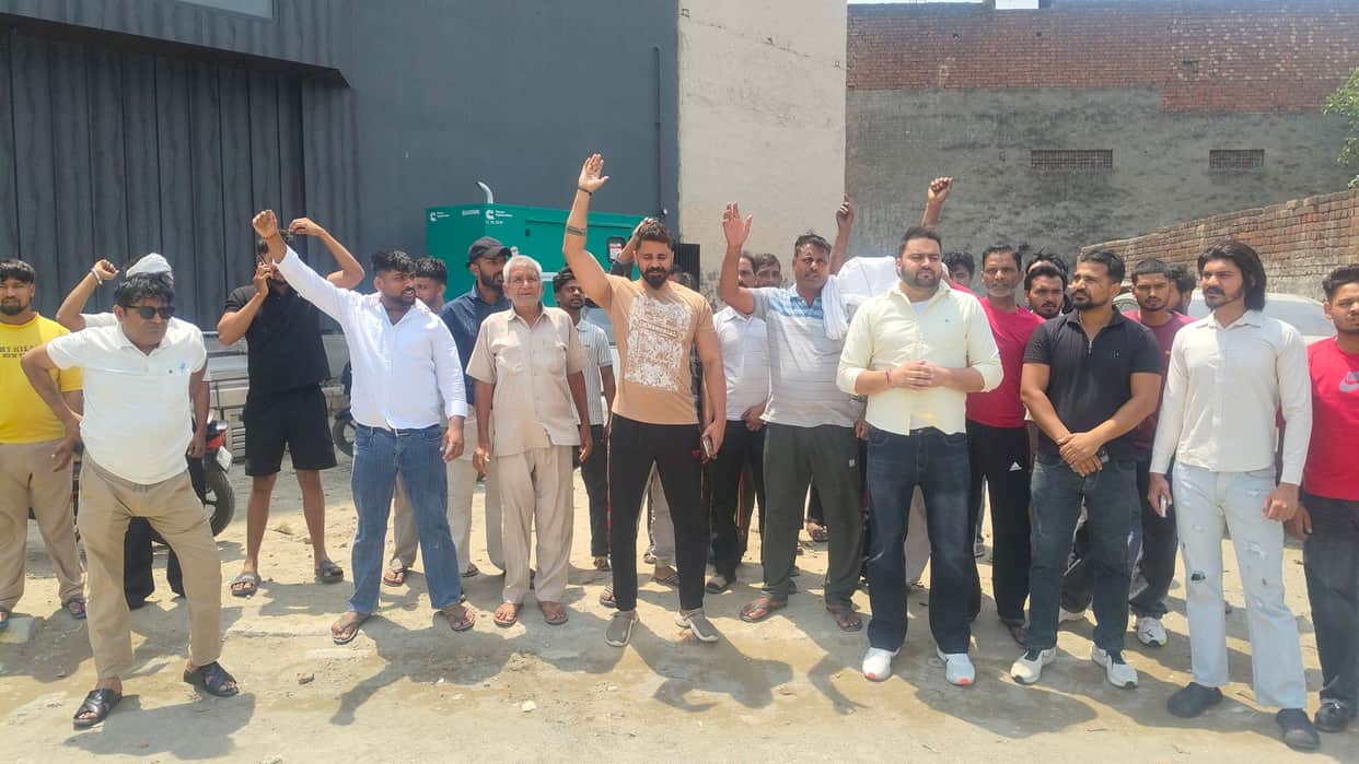 Demonstration regarding sanitation