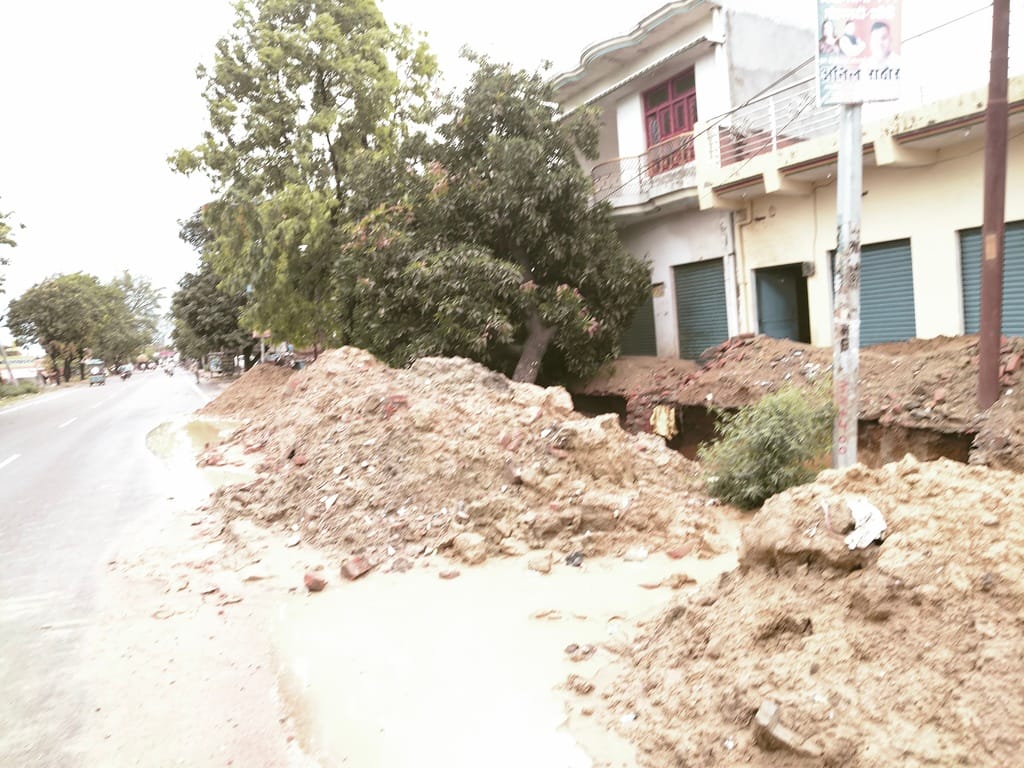 Power supply disrupted due to wind and rain