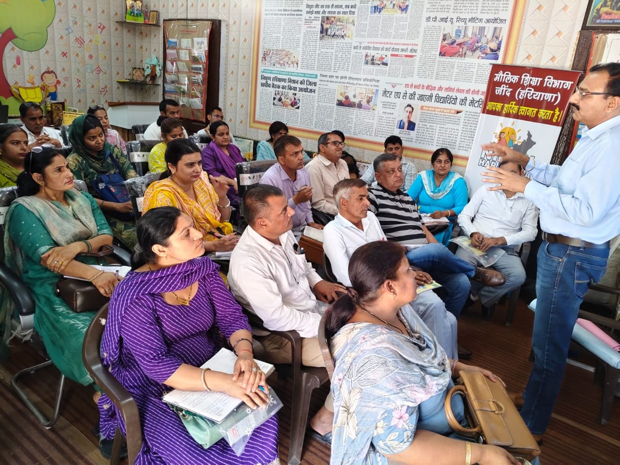 Emphasis on 100% attendance of children
