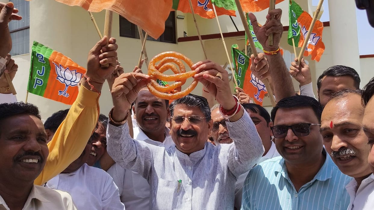 Cabinet Minister Dances to Celebrate BJP's Victory