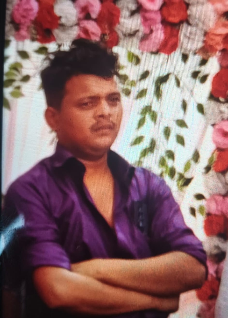 The truck suddenly collided with the brakes, the driver died