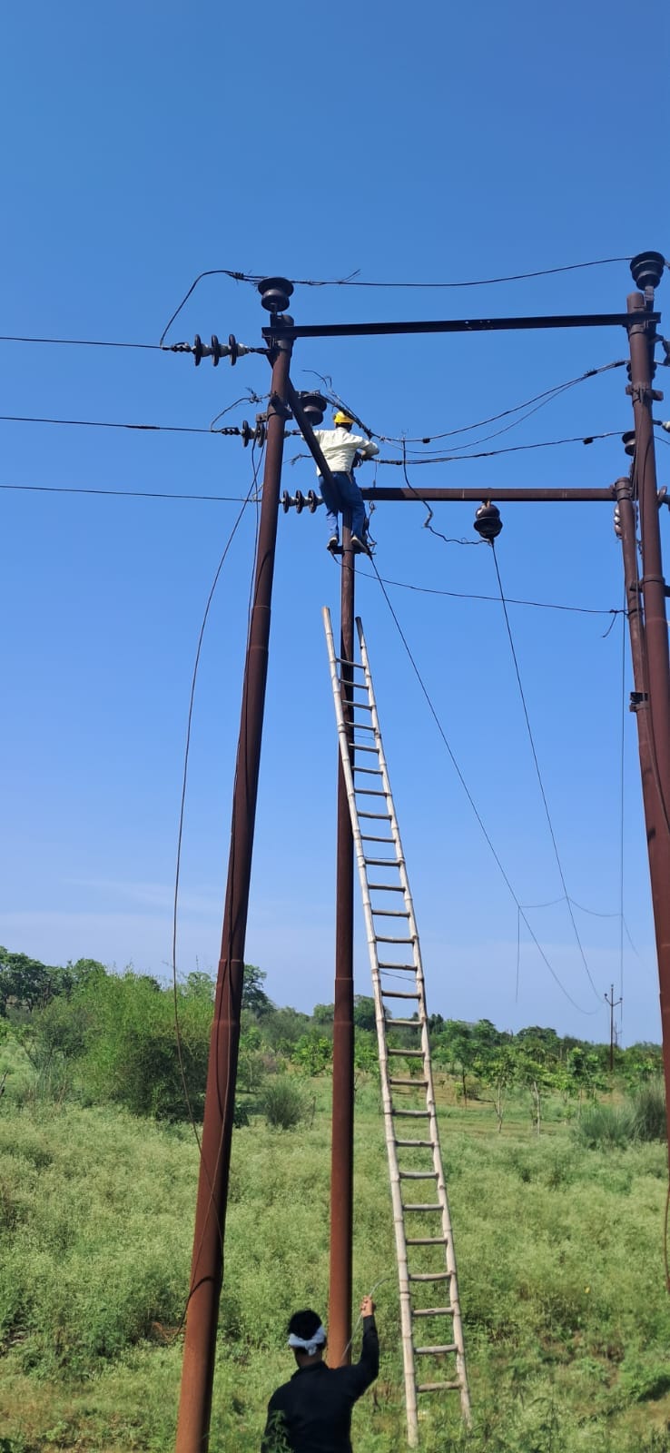 41 Poles Toppled in Storm... Power Supply Disrupted in Rural Areas for Second Consecutive Day