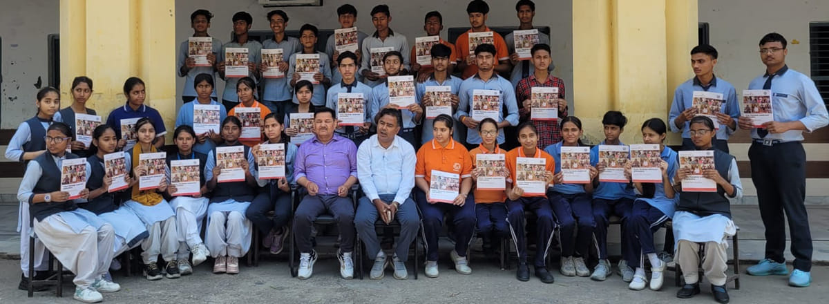 Kits were distributed to the participants.