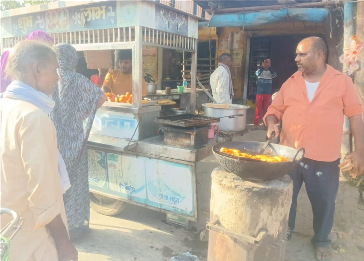 Food becomes expensive due to increase in the price of commercial cylinders