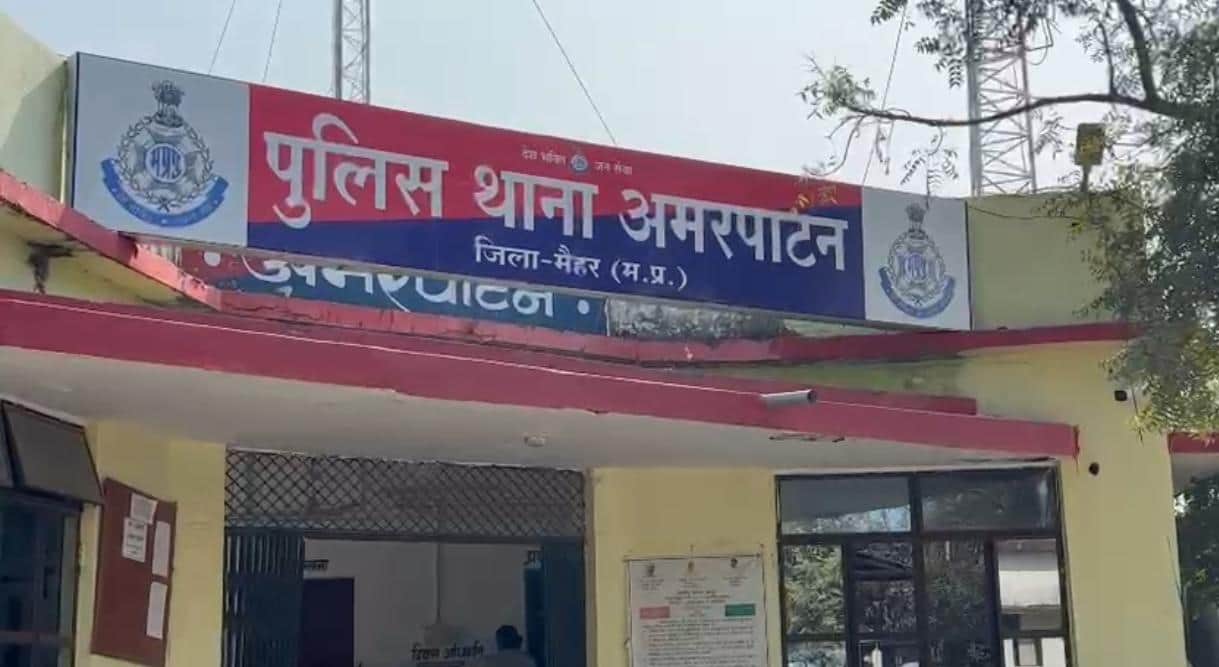 Fierce Brawl Erupts Over a One-Liter Milk Transaction; CCTV Footage Goes Viral