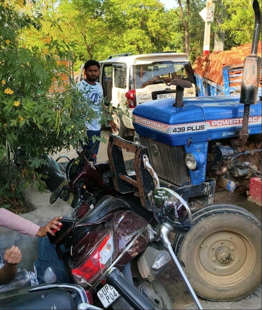 Uncontrollable Tractor Runs Over Vehicles Outside MLA's Residence; One Injured
