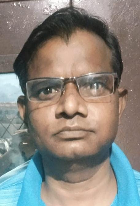 Tailor dies after falling from bicycle, suspected heart attack