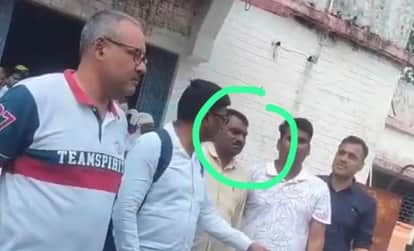 SDM's clerk arrested red-handed while accepting a bribe of Rs 15,000, action taken by Lokayukta Rewa