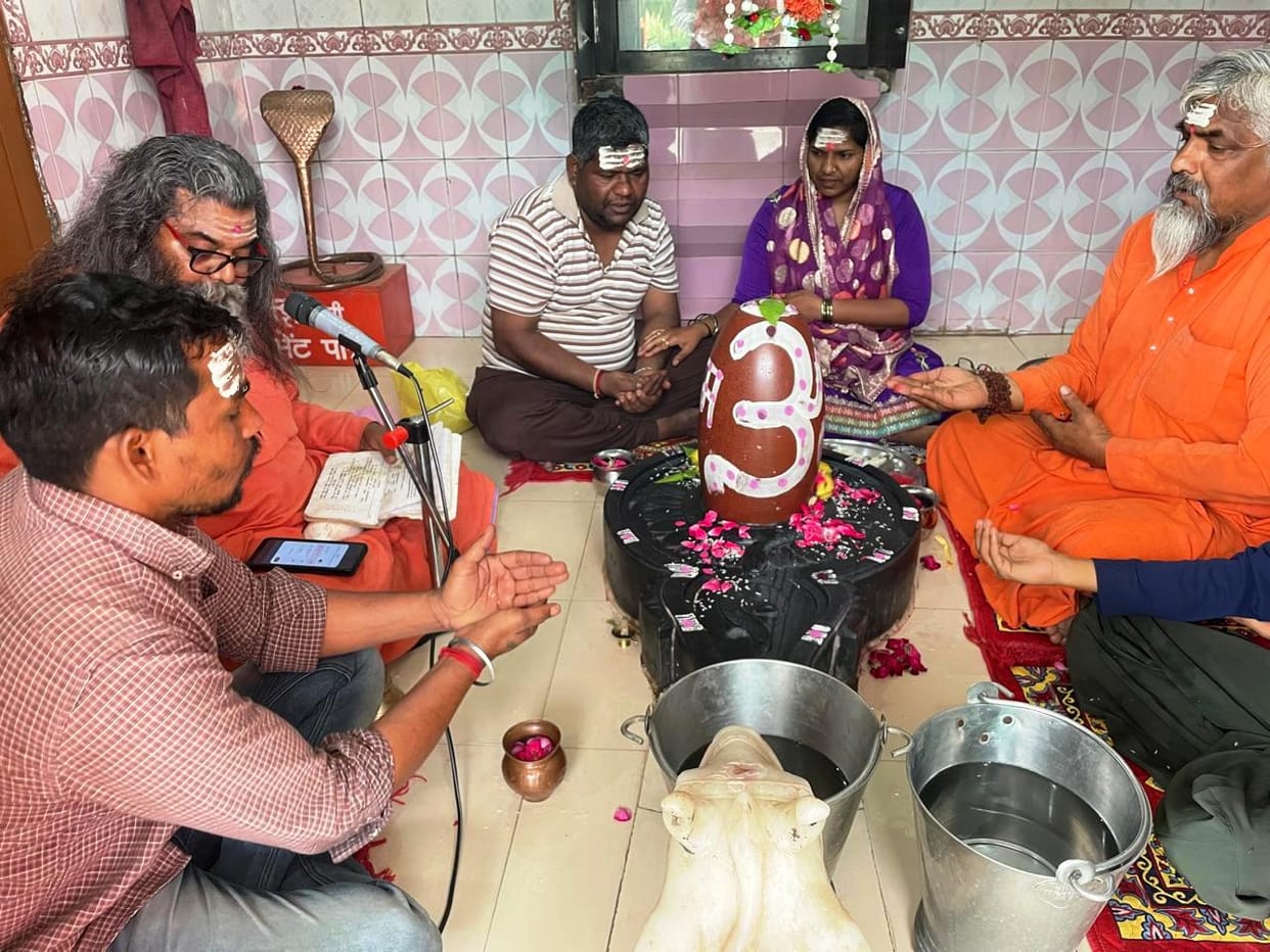 Special worship and Rudrabhishek performed on Angaraki Sankashti Chaturthi
