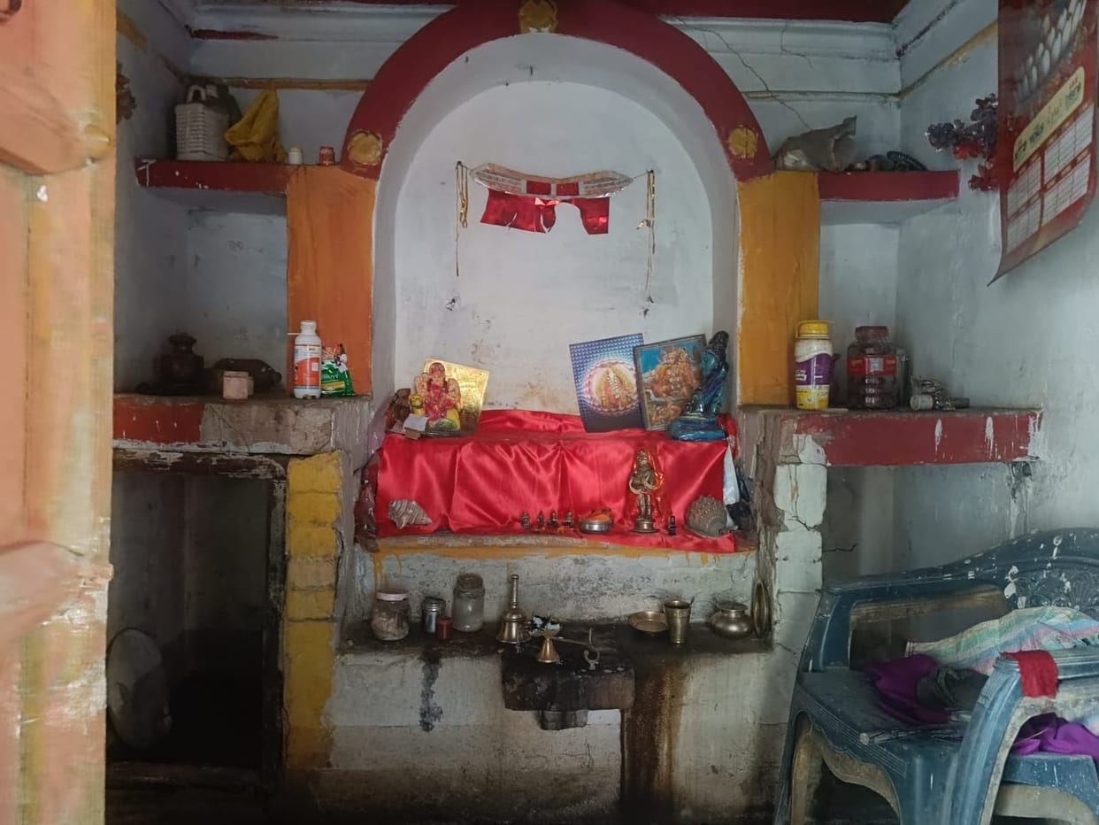 Ashtadhatu idols of Ram, Lakshman and Mata Sita stolen from the temple