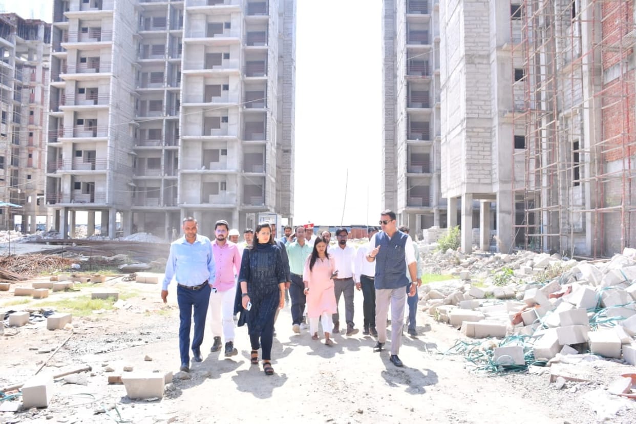 The District Magistrate inspected the under-construction Women's PAC Battalion.