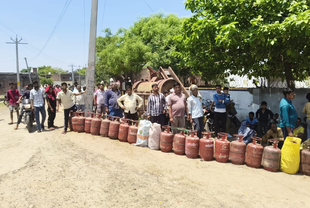 Consumers in Risauli Troubled by Delays in Gas Distribution