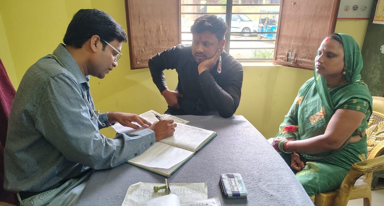 Free treatment claims are hollow, patients are wandering for medicines