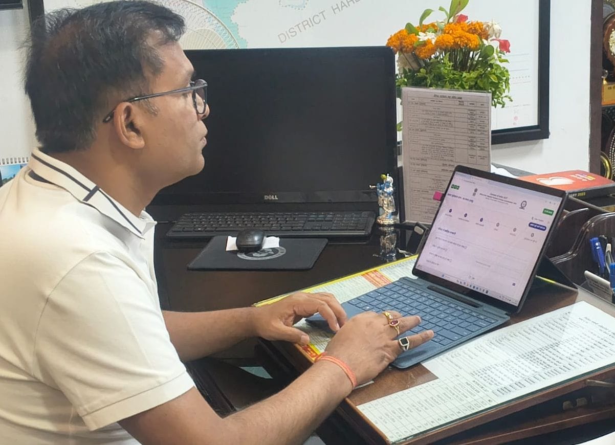 The DM initiated the self-enumeration process from his residence.