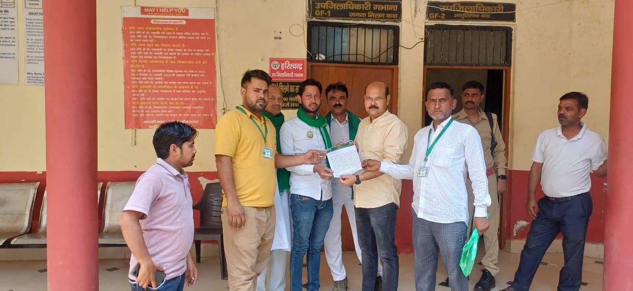 Bhakiyu Bhoomi submitted a memorandum regarding free pass and indecency at toll
