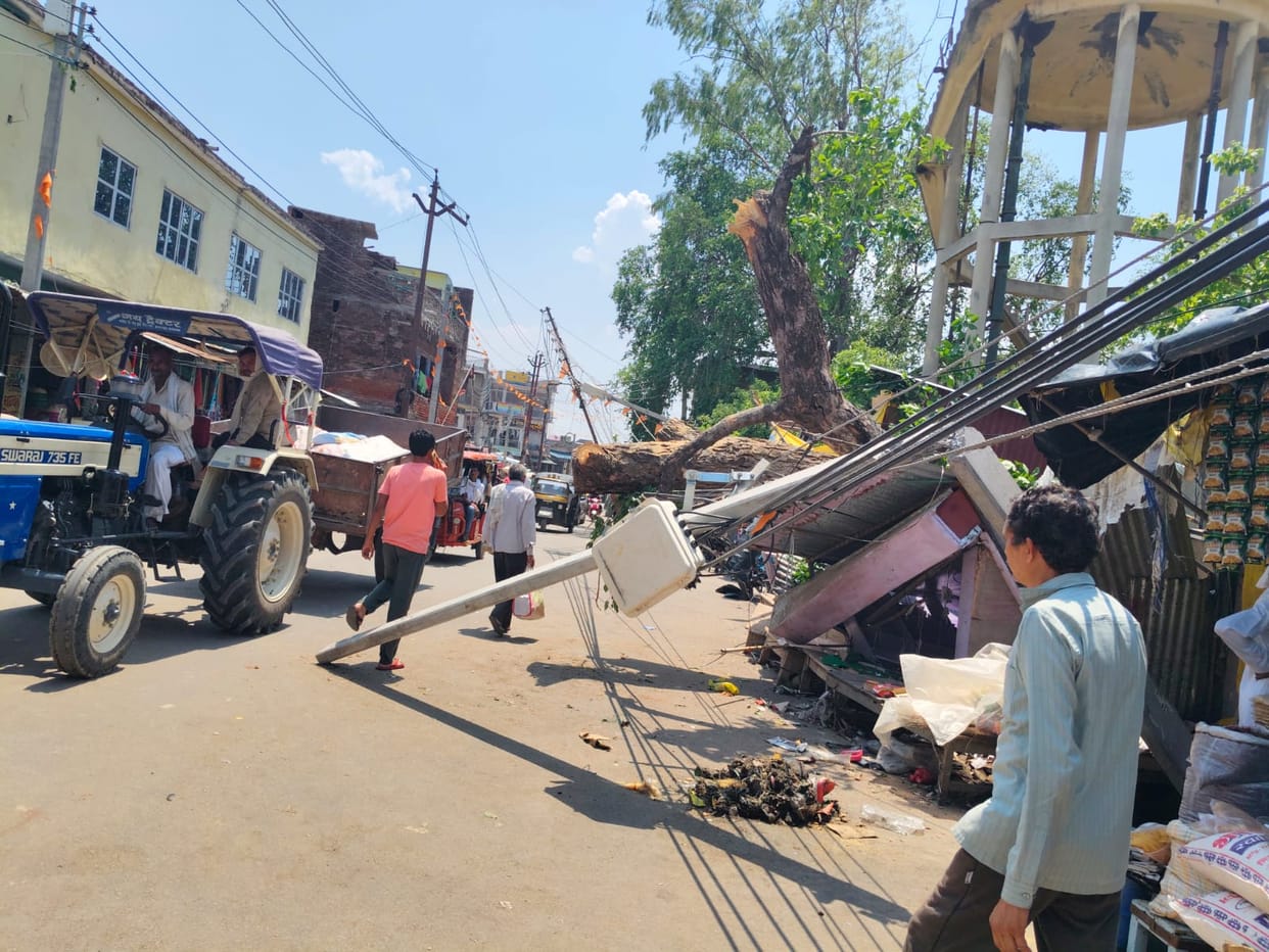 200 electricity poles were damaged due to the storm, causing problems for a population of 300,000.