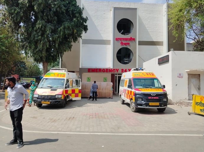 No blood component separator, patients are being sent to Hisar-Sirsa