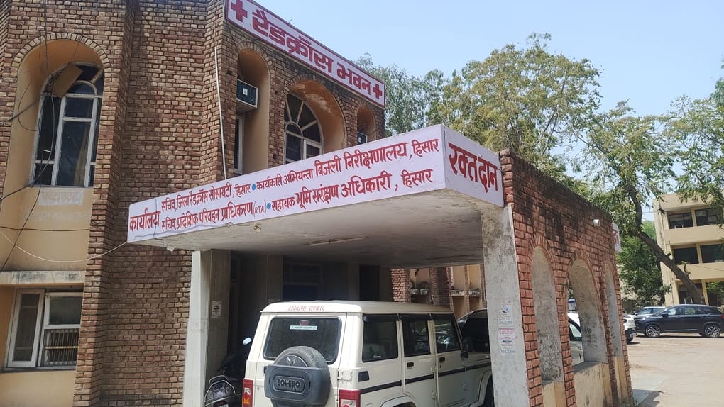 Failing breaths found support in blood, Red Cross extended the hand of humanity