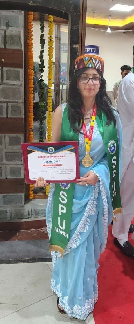 Ishita Sood Wins Gold Medal in MA English