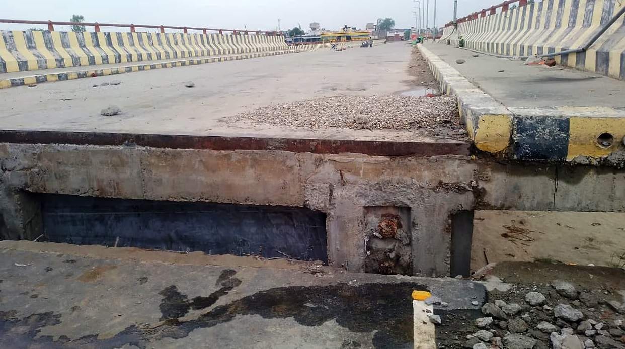 A section of the bridge was raised by half a meter.