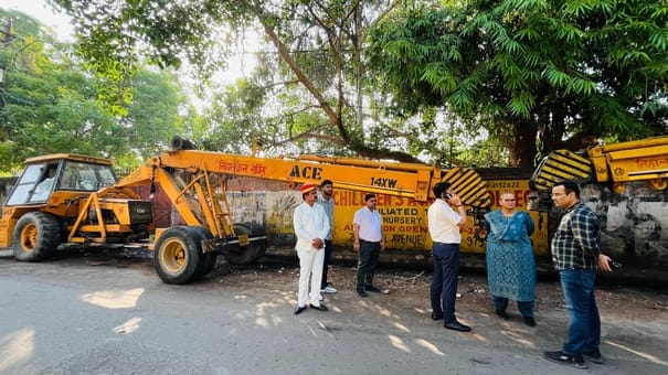 The mayor reviewed development and sanitation works and issued strict instructions.