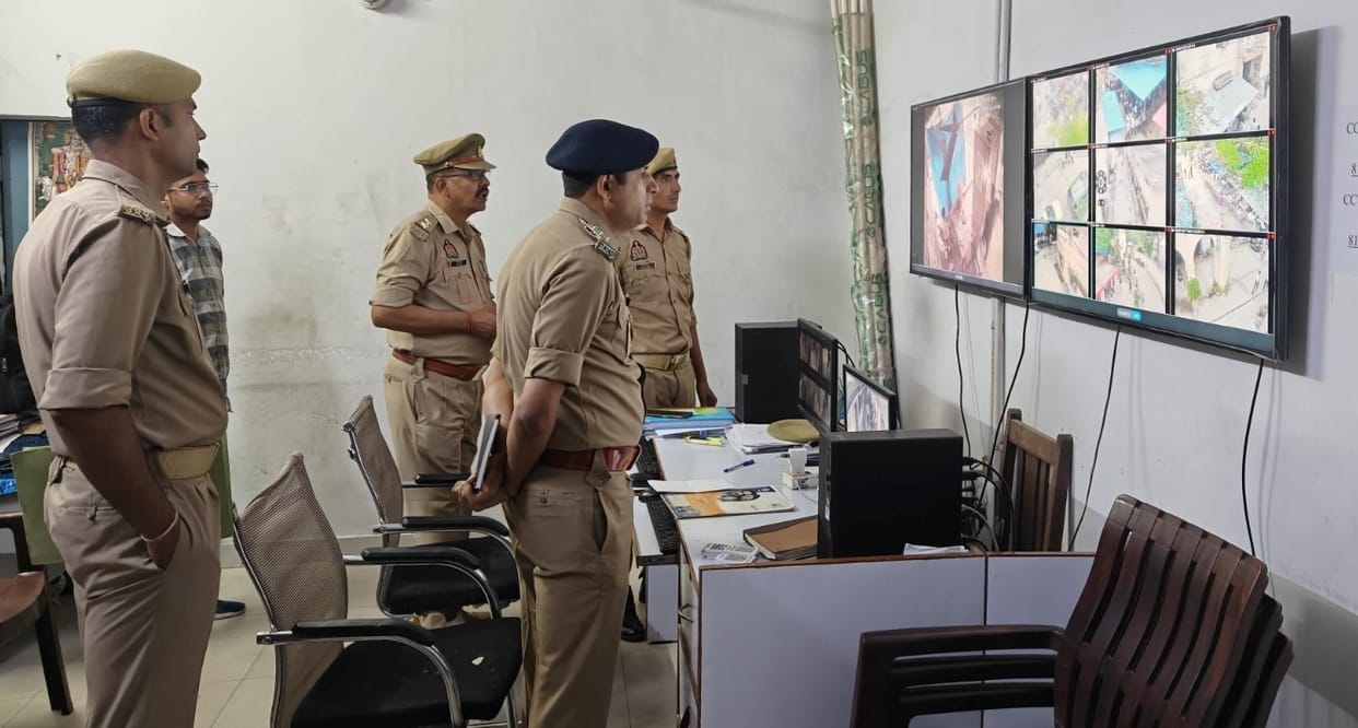 The CO City inspected the security arrangements at the court complex.