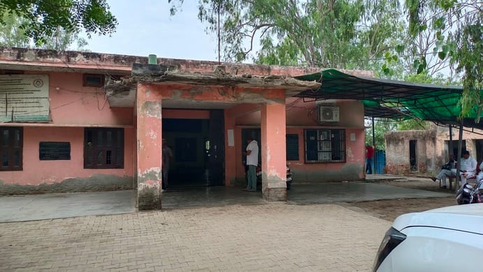 Government buildings in Khanpur Kalan are crying over their plight.