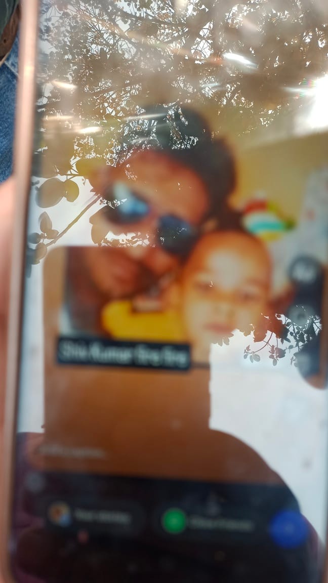 Friend kills man after he interrupts him for talking to his wife on Facebook
