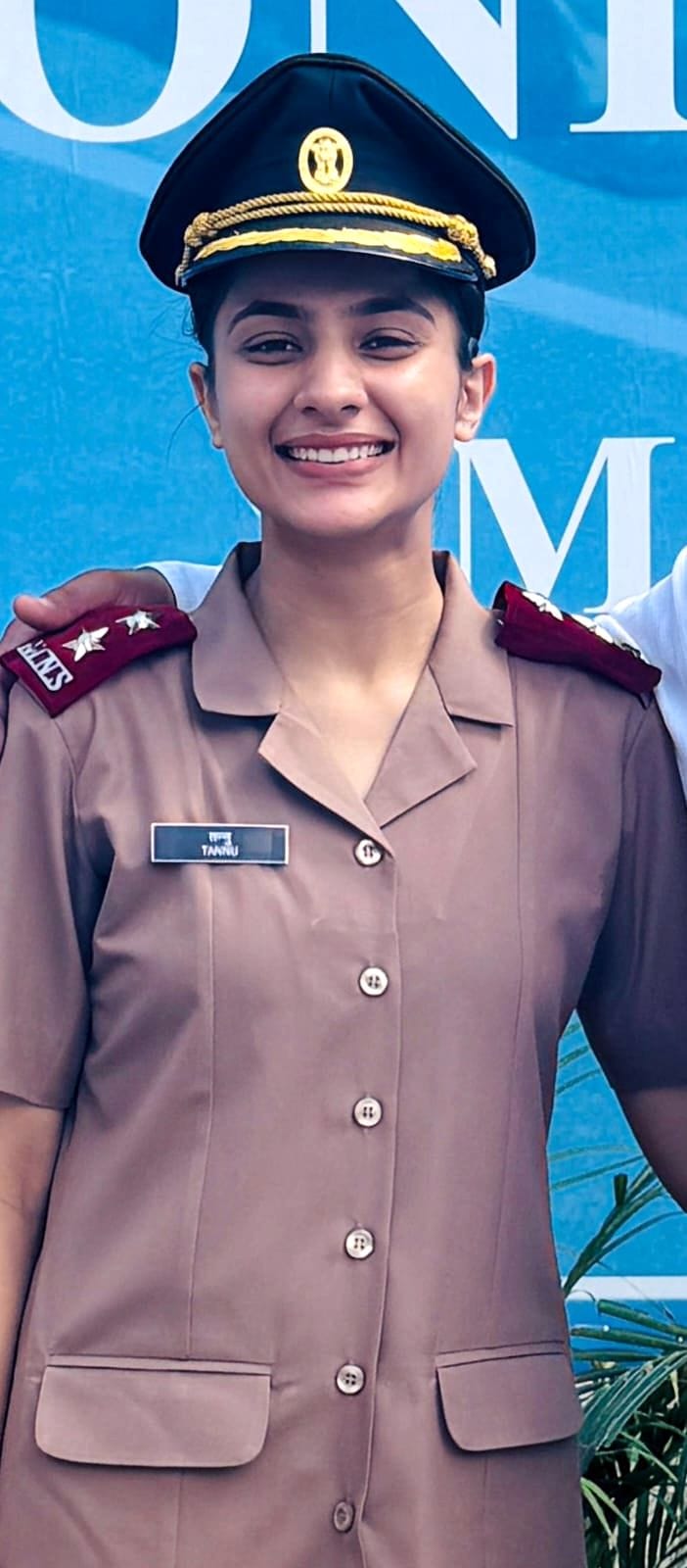 After four years of training, Tanu became a Lieutenant.