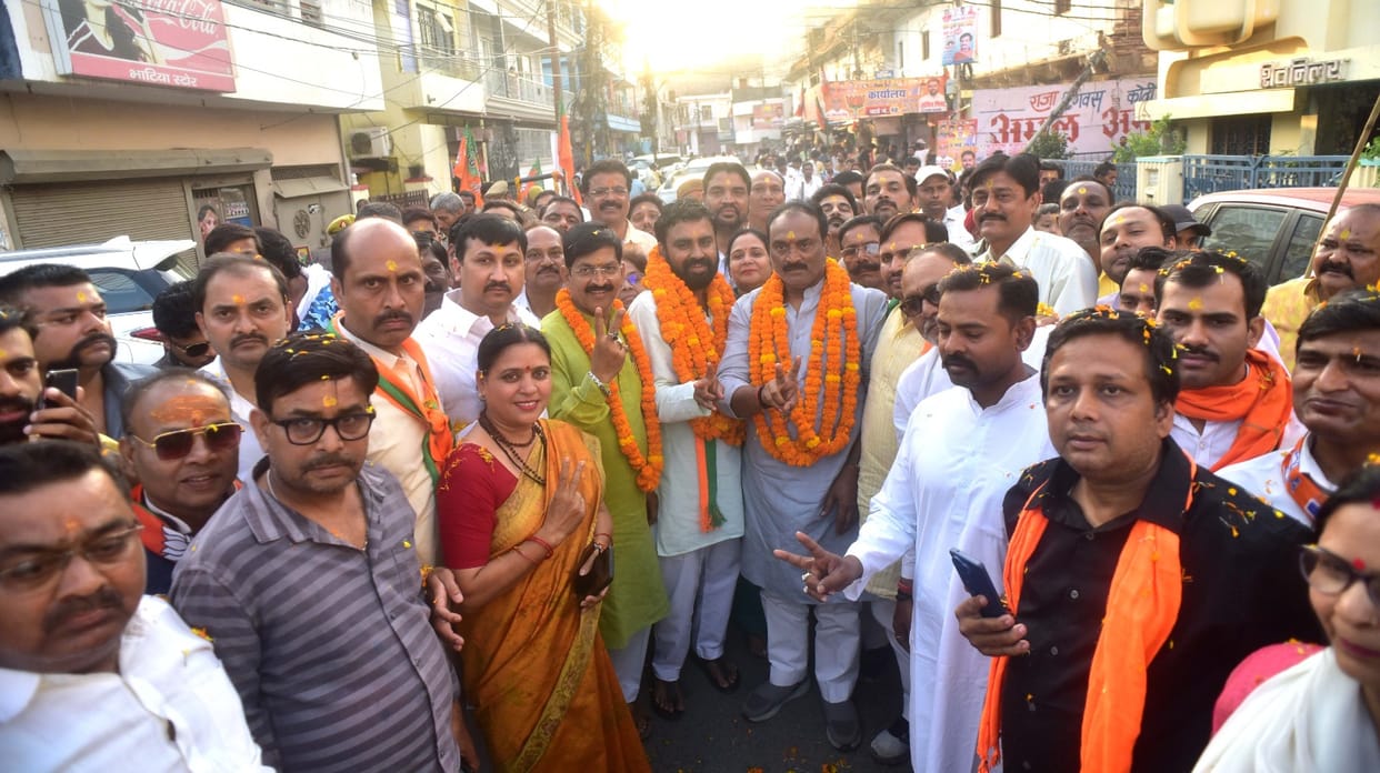 BJP's Sachin Mishra became councilor of Alopibagh