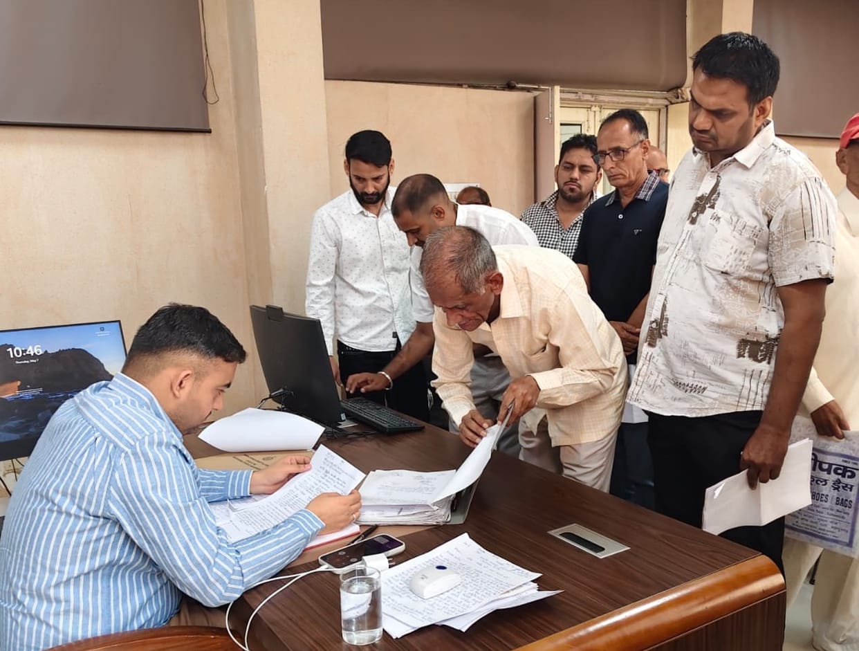 9 complaints were received in the resolution camp
