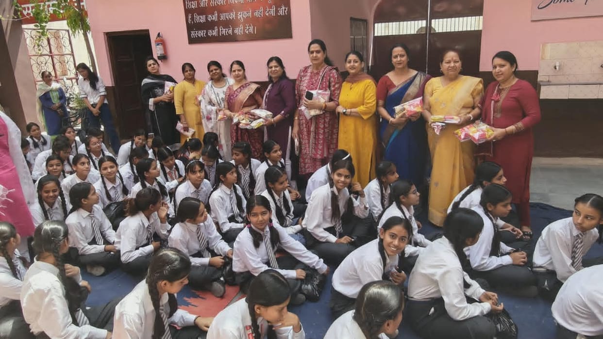 Rotary Club Distributes Sanitary Pads to Female Students