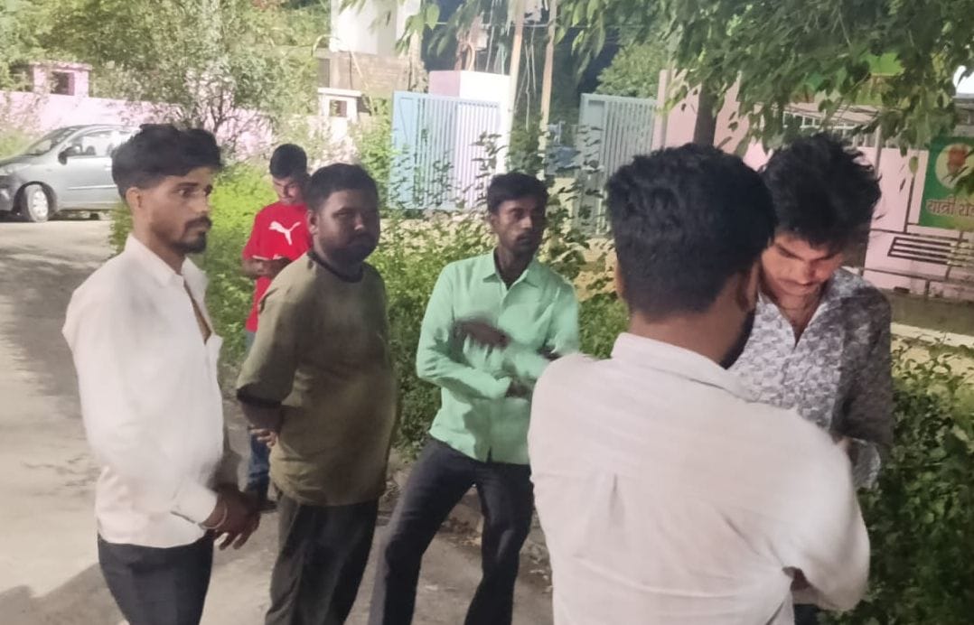 One killed, one injured in a high-speed car collision