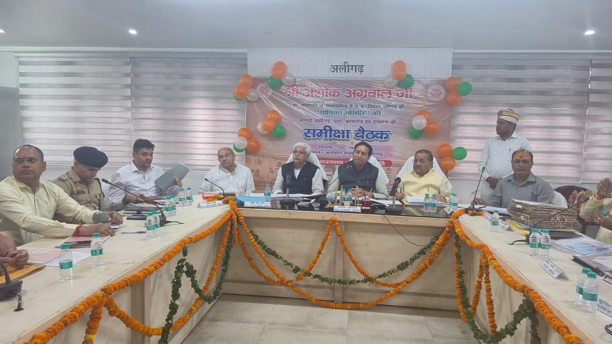 Prompt action should be taken on the letters of public representatives: Ashok Agarwal
