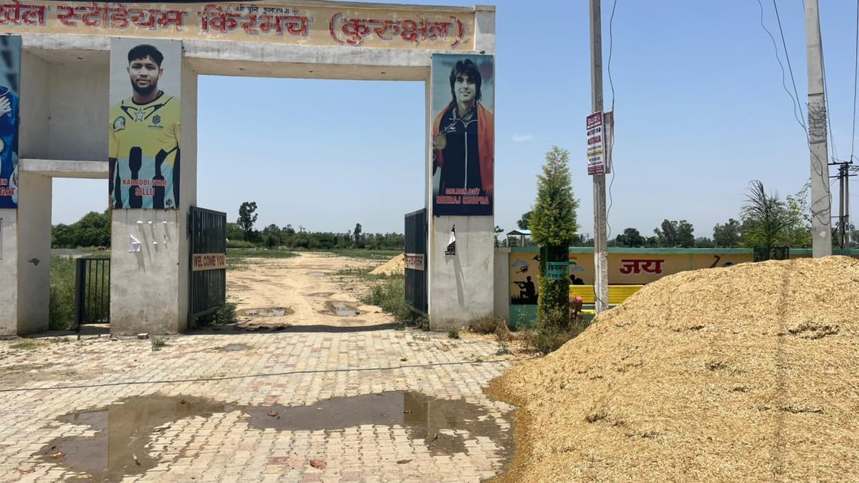 The Kirmach playground is in ruins due to bushes and is now a straw warehouse.