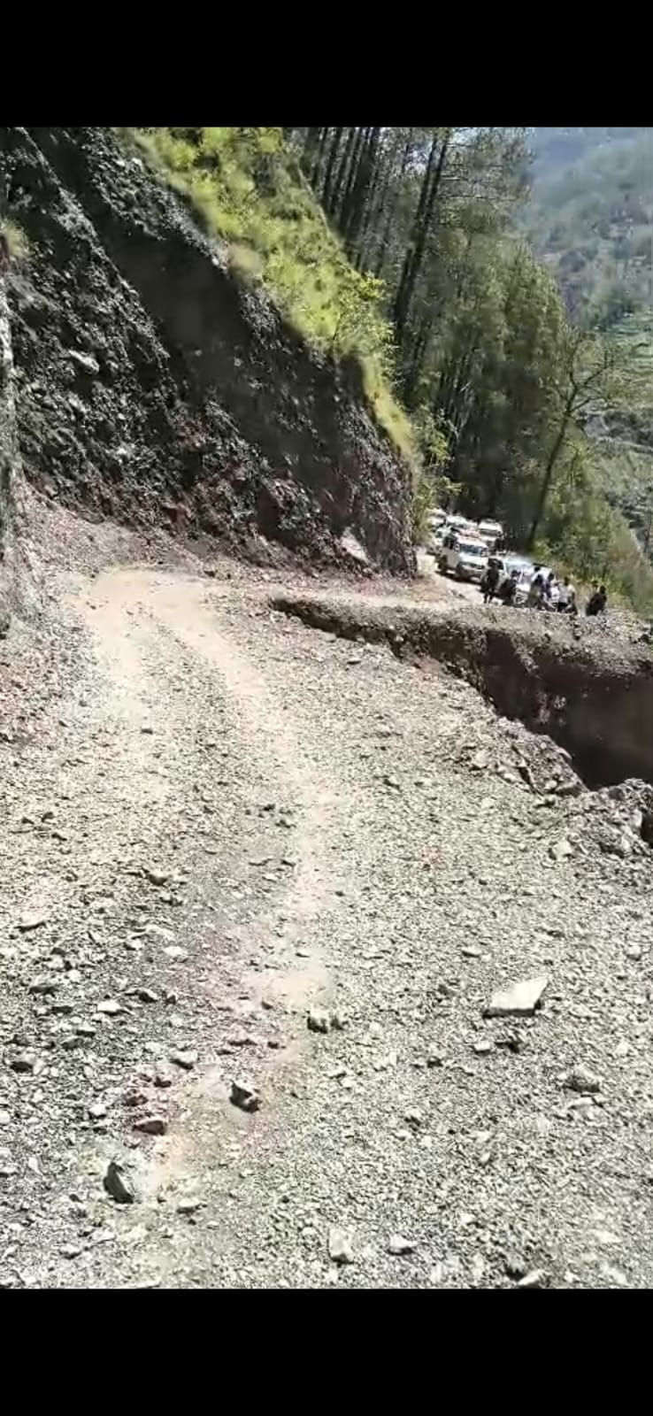 Rain damaged the embankment, traffic remained closed for six hours
