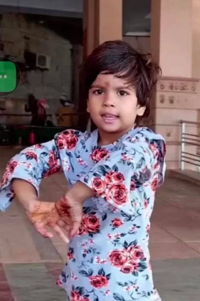 Family members create ruckus over death of girl child during treatment in hospital